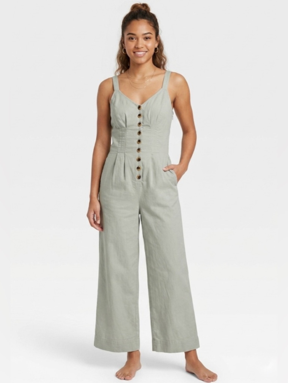 Universal Thread Sage Green Button-Front Wide Leg Jumpsuit - Size 8